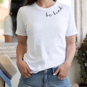 - - Cute 🥰 Women 👕 t-shirt